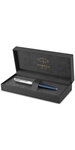 PARKER 51 Stylo Bille  Résine Bleu nuit et  Capuchon inox poli  Recharge noire pointe moyenne  Coffret cadeau