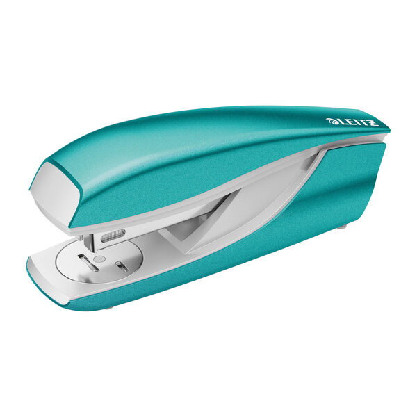 Agrafeuse leitz wow métal - agrafes 26/6 et 24/6 - capacité 30 feuilles vert menthe