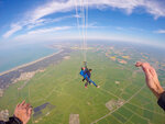 SMARTBOX - Coffret Cadeau - Saut en parachute et vol en montgolfière -