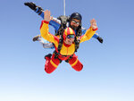 SMARTBOX - Coffret Cadeau Saut en parachute à 4200 mètres d’altitude en semaine près d’Amiens -  Sport & Aventure