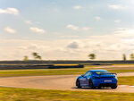 Sensations fortes près de paris : 2 tours en porsche cayman 718 gt4 à la ferté-gaucher - smartbox - coffret cadeau sport & aventure
