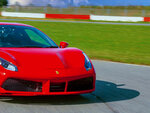 Pilotage sur le circuit de nogaro : 3 tours en ferrari 488 - smartbox - coffret cadeau sport & aventure