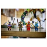 71872 Le combat de lUltra Dragon ® NINJAGO®