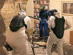 SMARTBOX - Coffret Cadeau Destruction de chambre d'hôtel pour 4 personnes chez Fury Room à Paris -  Sport & Aventure