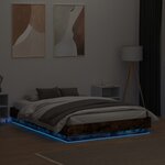 vidaXL Cadre de lit avec LED sans matelas chêne fumé 135x190 cm