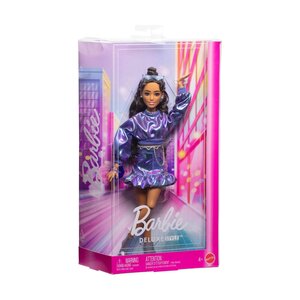 Mattel JFP42 - Poupée Barbie Deluxe Style n° 7