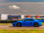 Sensations fortes près de paris : 2 tours en porsche cayman 718 gt4 à la ferté-gaucher - smartbox - coffret cadeau sport & aventure