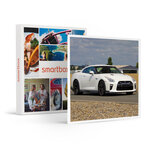 Passion drift : baptême de drift en bmw m3 et 4 tours de pilotage en nissan gtr à château gaillard près de lyon - smartbox - coffret cadeau sport & aventure