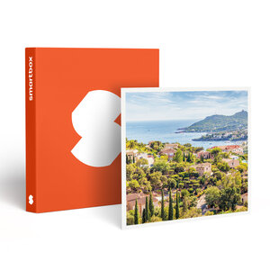 SMARTBOX - Coffret Cadeau 3 jours en studio dans un hôtel 4* avec massage et spa privatif à Saint-Raphaël -  Séjour