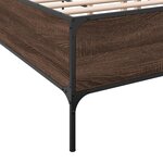 vidaXL Cadre de lit chêne marron 140x190 cm bois d'ingénierie et métal