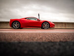 Baptême en passager d'une ferrari f458 sur le circuit du mans - smartbox - coffret cadeau sport & aventure