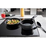 ARTHUR MARTIN Batterie - 8 pcs : 2 poeles 24-28 cm  1 casserole 18 cm  1 sauteuse 24 cm  2 couvercles 18-24 cm  1 ustensile