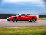 SMARTBOX - Coffret Cadeau Stage de pilotage multivolant : 2 tours en Porsche  2 tours en Lamborghini Huracan et 2 tours en Ferrari 488 sur le circuit de Trappes -  Sport & Aventure
