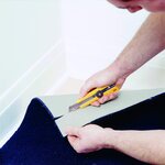 Cutter multi-usage L1 corps ABS 100  recyclé  lame 18mm  blocage par molette OLFA