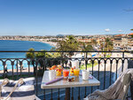 SMARTBOX - Coffret Cadeau Escapade avec vue sur mer : 2 jours avec champagne en hôtel 4* à Nice -  Séjour