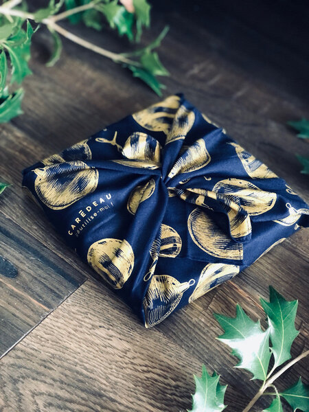 Matte 100  Cotton Collection Monochrome : Esprit de Noel (Taille S) 35x35 cm