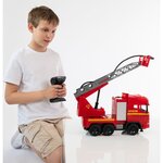 Vedes 33748353 - Camion de pompiers Racer R/C avec son et lumière 2.4GHz