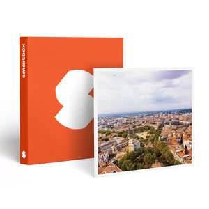 SMARTBOX - Coffret Cadeau Vol en hélicoptère de 30 min au-dessus de Nîmes et ses environs - Sport & Aventure