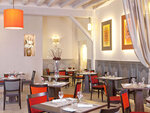 SMARTBOX - Coffret Cadeau 2 jours avec dîner et spa pour 2 à l'Hôtel Aux Vieux Remparts - Séjour