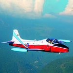 Vol spectaculaire de 30 minutes dans un avion de chasse jet provost en italie - smartbox - coffret cadeau sport & aventure