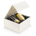 Boîte cadeau pelliculée  ivoire avec fermeture aimantée 22 5 x 22 5 x 10 5 cm (lot de 10)