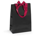 Sac pelliculé brillant noir à poignées satin 19 x 27 x 10 cm (lot de 25)