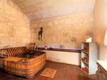 Accès au spa bain de bière ou de vin avec dégustation et planche de charcuterie à bordeaux - smartbox - coffret cadeau bien-être