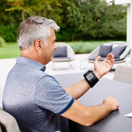 Montre sales tensiometre omron