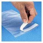 Sachet plastique givré à fermeture adhésive 16x22 cm