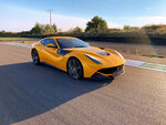 Session de pilotage : 6 tours en ferrari f12 sur le circuit de magny-cours - smartbox - coffret cadeau sport & aventure
