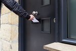 Entrée de boîte aux lettres en acier pour porte  mur  C-604  23 x 3 cm  Noir