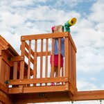 Tour Skyfort II balançoires toboggan escalade