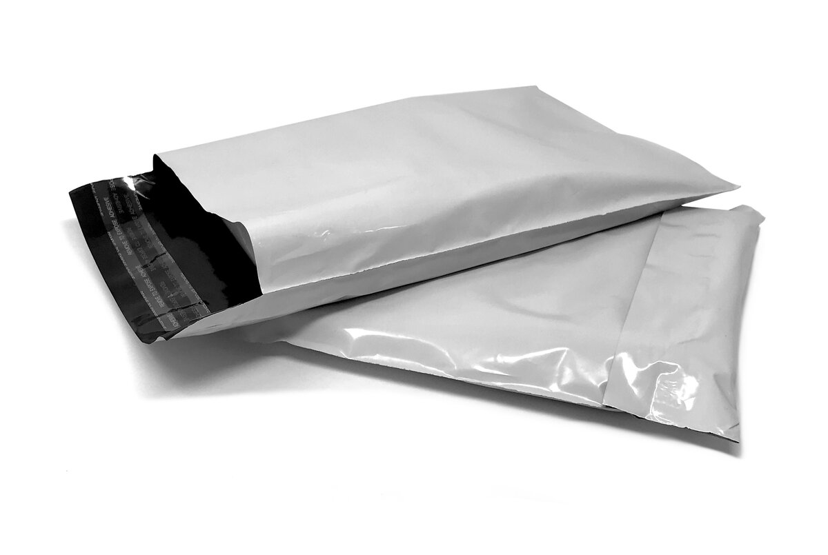 Enveloppes plastique d'expédition opaques 170x240 mm