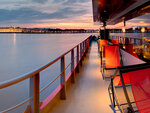 SMARTBOX - Coffret Cadeau Croisière gourmande avec dîner au fil des quais UNESCO à Bordeaux -  Sport & Aventure