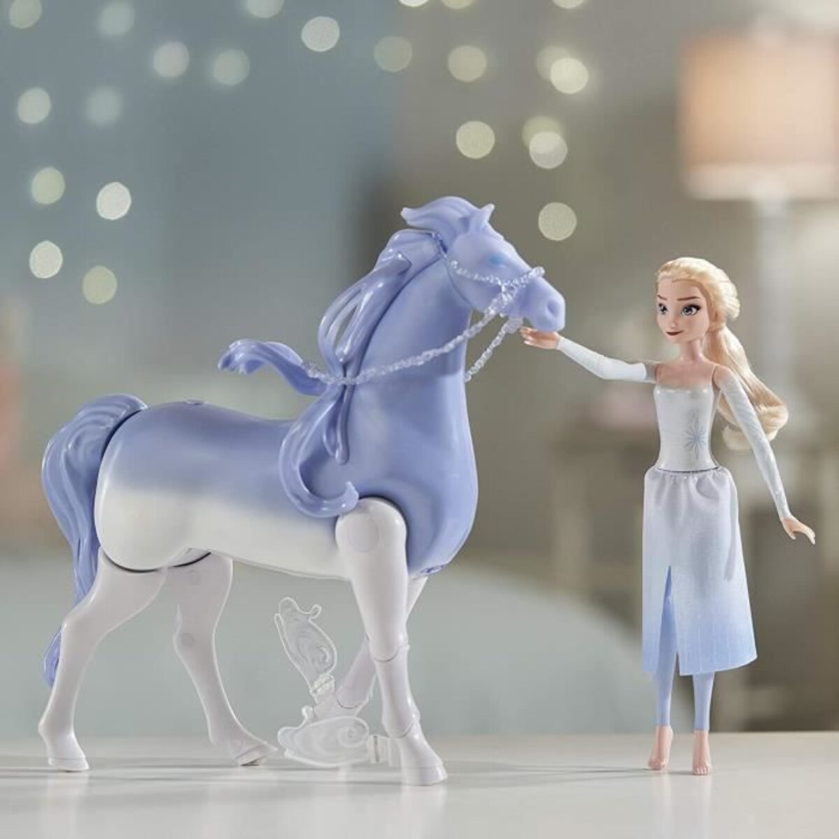 La Reine Des Neiges Et Son Cheval Disney La Reine des Neiges 2 - Poupee Princesse Disney Elsa 30 cm et son  cheval Nokk interactif 23cm - La Poste