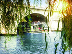 Croisière sur la seine avec 2 jours d'accès au bus hop on  hop off - smartbox - coffret cadeau sport & aventure