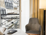 SMARTBOX - Coffret Cadeau Séjour de luxe en hôtel 4* à Paris avec bouteille de champagne -  Séjour