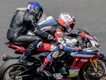 SMARTBOX - Coffret Cadeau Baptême de vitesse en moto : 5 tours de circuit en passager à Lédenon -  Sport & Aventure