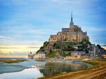SMARTBOX - Coffret Cadeau Séjour 2 nuits avec 2h de visite guidée du mont Saint-Michel -  Multi-thèmes