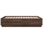 vidaXL Cadre de lit avec LED sans matelas chêne marron 135x190 cm