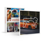 SMARTBOX - Coffret Cadeau Stage de pilotage : 2 à 3 tours au volant d'une voiture de course sur le circuit de Clastres -  Sport & Aventure