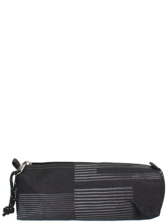 Eastpak store startan black