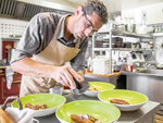 SMARTBOX - Coffret Cadeau Adresses gastronomiques : dîner 7 services au restaurant Étincelles près de Bergerac -  Gastronomie