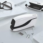 Agrafeuse électrique WOW  blanc perle LEITZ
