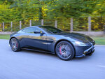 SMARTBOX - Coffret Cadeau Stage de pilotage : 4 tours sur le circuit du Roussillon en Aston-Martin Vantage -  Sport & Aventure