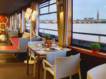 SMARTBOX - Coffret Cadeau Croisière gourmande avec dîner au fil des quais UNESCO à Bordeaux -  Sport & Aventure