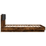 vidaXL Cadre de lit avec LED sans matelas chêne fumé 140x200 cm