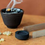 Résine encens à brûler + pince + rouleau charbon
