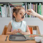 DERYAN Vaisselle enfant Silicone Quuby Gris