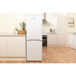 Indesit ncaa55 - réfrigérateur congélateur bas - 217l (150+67) - froid statique - l 55cm x h 157cm - blanc